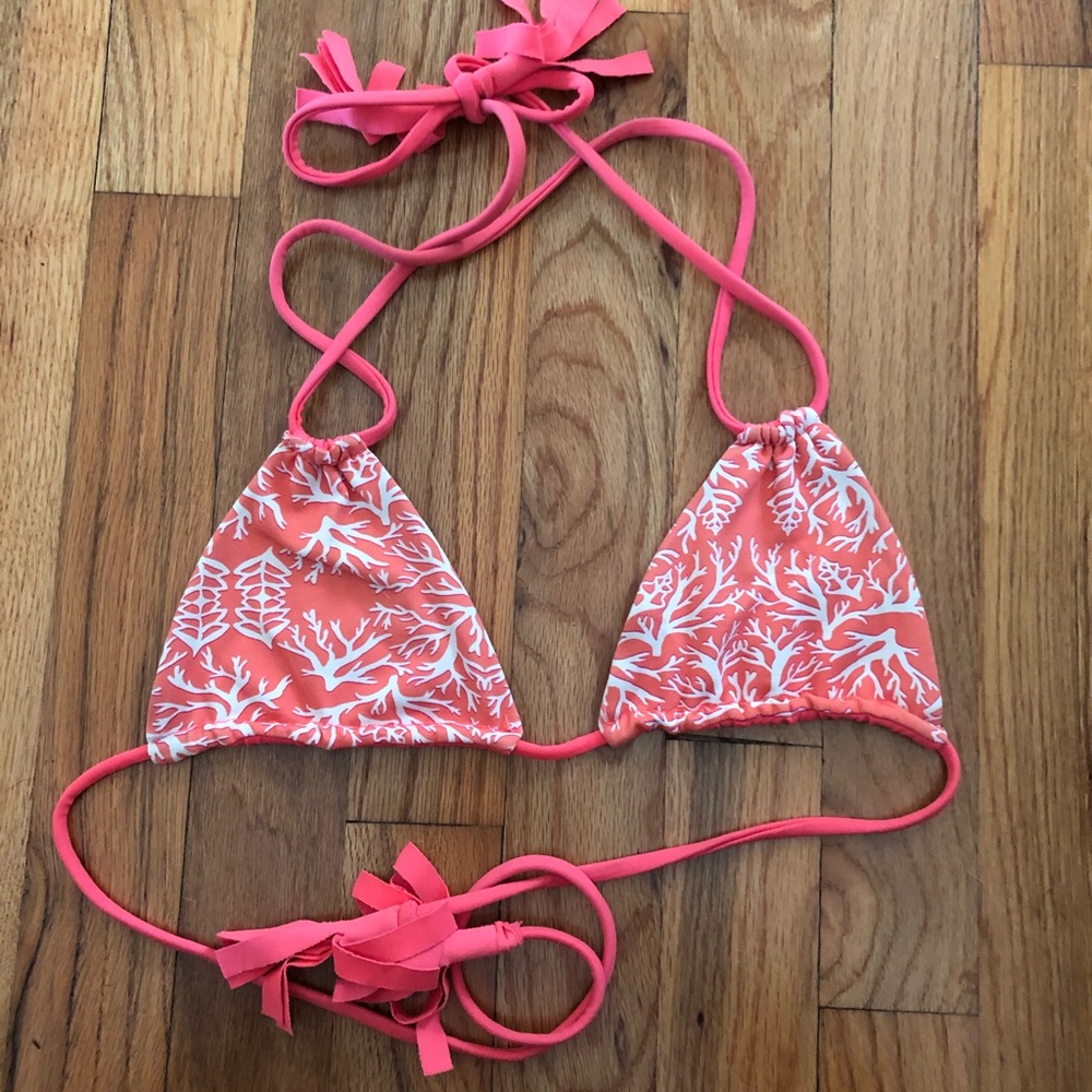 Vanina Walsh reversible bikini top